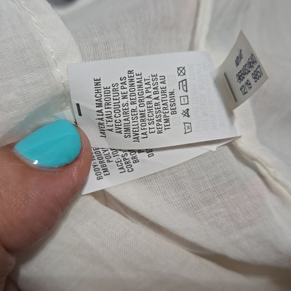 Aerie Eyelet Dress size L, adjustable straps.  off white, knee-length lightweigh - Picture 10 of 11